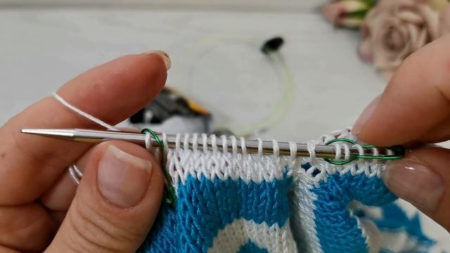 Тельняшка Лючия 3 часть Подрезы, оформление горловины и низа изделия, расход пряжи и фотографии смотреть онлайн