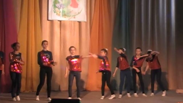 Конфетти - Современный танец 2016 смотреть онлайн