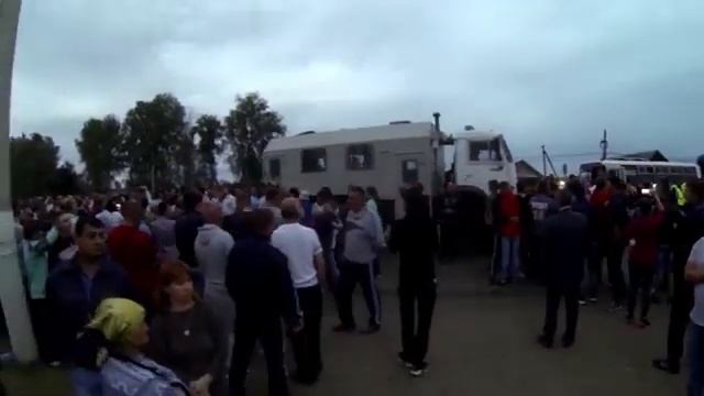 ПЕРЕКРЫЛИ ТРАССУ Столкновение с ОМОНом и Росгвардией ПЕНЗА – ЧЕМОДАНОВКА СРОЧНО смотреть онлайн