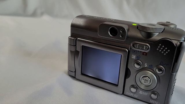 Canon PowerShot A620 7.1 Mega Pixels PC1145 Digital Camera смотреть онлайн
