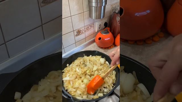 ПРОСТО ОБЪЕДЕНИЕ: КАБАЧКОВАЯ ИКРА В АВТОКЛАВЕ. смотреть онлайн