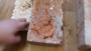 Нужно ли грунтовать поверхность под  монтажную пену? Результат удивил.