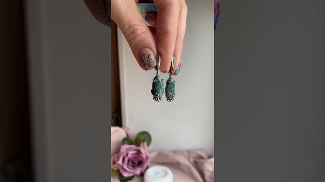Серебряные серьги с камнем Циозит. Эйфория камня смотреть онлайн