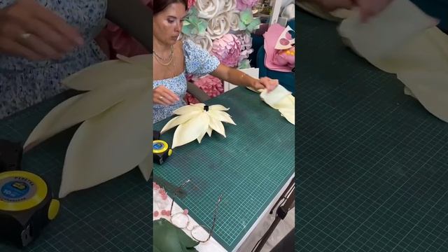 Хотите научиться создавать интерьерный декор из изолона и фоамирана?! смотреть онлайн