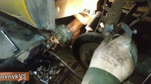 Как открутить рулевую тягу не снимая рулевую рейку с авто Renault Kangoo