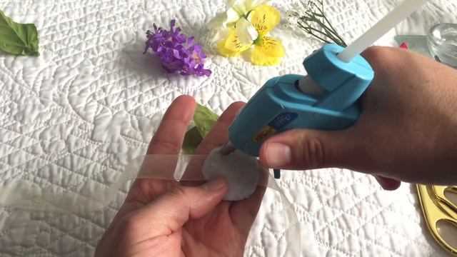 Dollar tree DIY/Corsage very easy to make! смотреть онлайн
