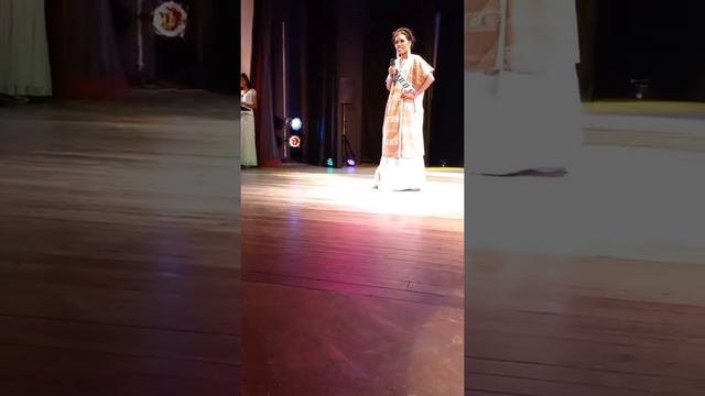 Silvia Jim Miss Indígena Universo 👑🇲🇽 exponiendo sobre Bartolina Sisa la mujer Indígena originaria. смотреть онлайн