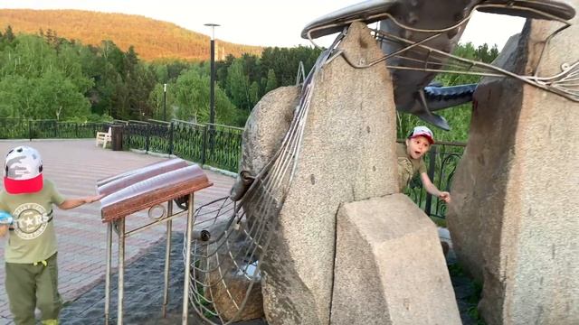 Смотровая «Царь-рыба» в Овсянке | Обновлённая набережная в Дивногорске смотреть онлайн