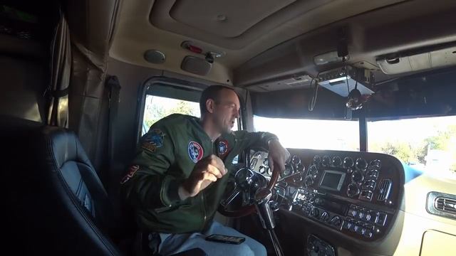 Регулировка клапанов на Peterbilt 389