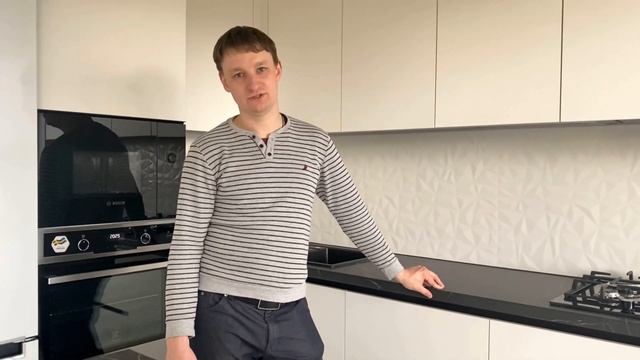 обзор черно белой кухни смотреть онлайн