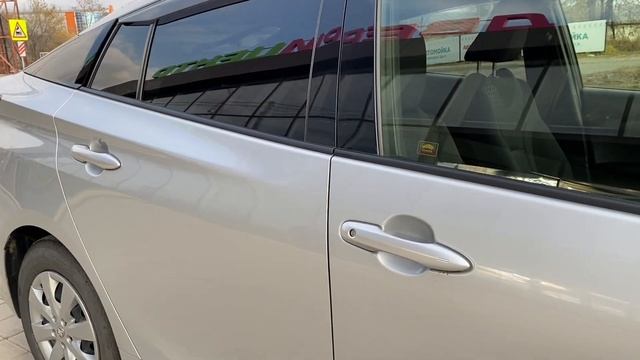 Обзор Toyota Prius 2018 Год смотреть онлайн