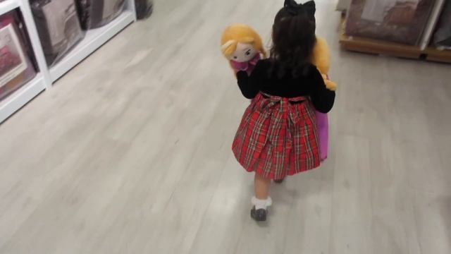 VLOGMAS 2015: DAY 12 (12/11/15) - PICTURES WITH SANTA смотреть онлайн