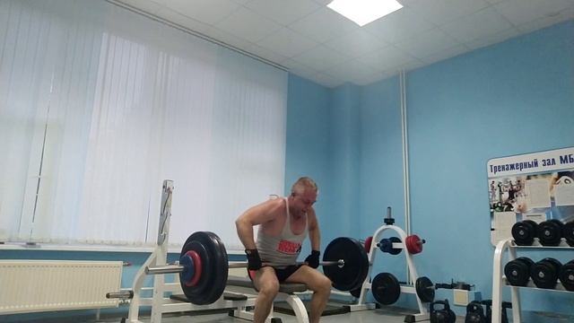 Жим лёжа!!! Что делать, если придавило штангой??? смотреть онлайн