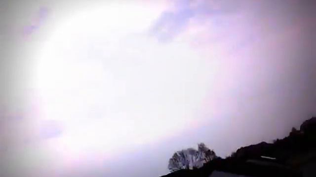 WL Toys V959 Quadcopter 4-Axis UFO, 2.4Ghz, Gyro, mit Cam смотреть онлайн