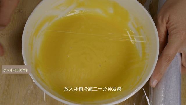 哆啦A梦最爱吃的铜锣烧，我用两个鸡蛋就可以做 смотреть онлайн