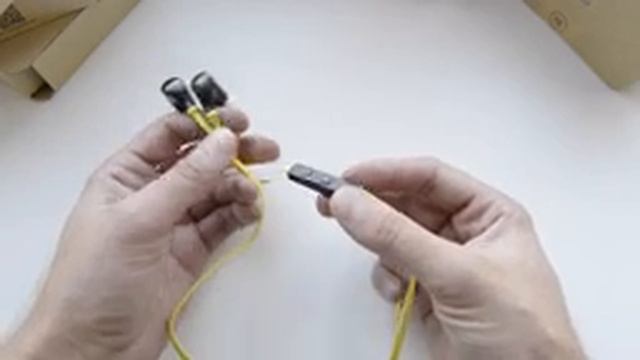 QCY QY5 распаковка и полный обзор беспроводных наушников смотреть онлайн