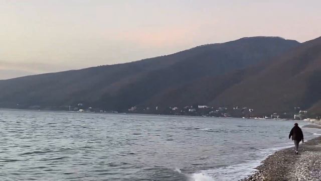 02.12.2023. Погода в Сочи в декабре. Смотри на Чёрное море каждый день. смотреть онлайн