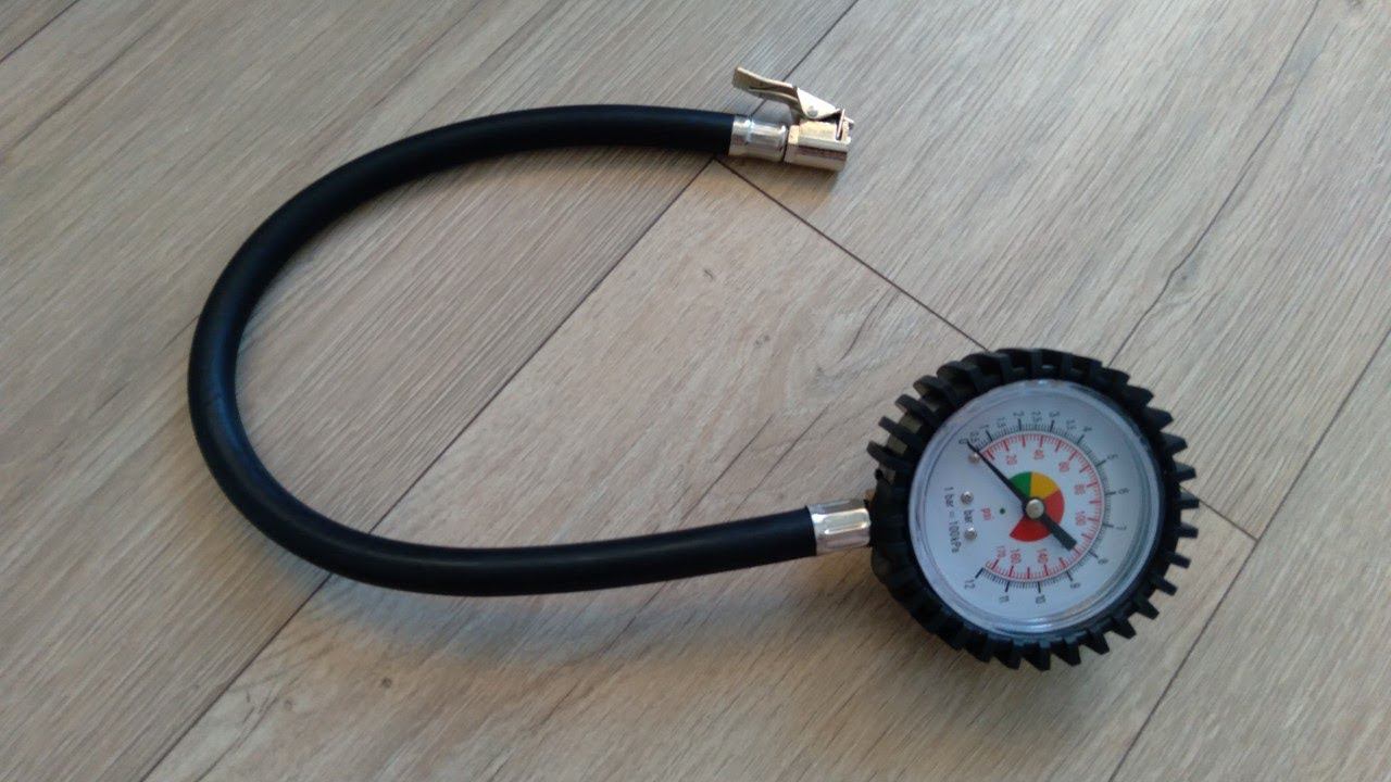 Обзор на манометр для проверки давления в шинах GARAGE TG-2 8085200 смотреть онлайн
