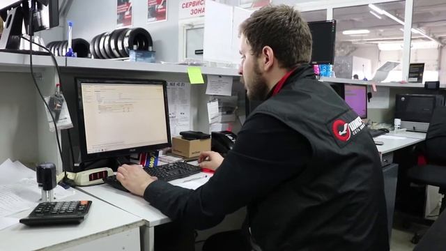 Один день ШИНСЕРВИСа смотреть онлайн