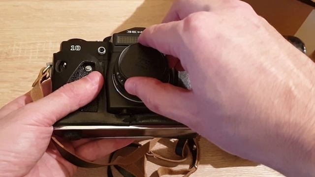 Выгодно продал СОВЕТСКИЙ фотоаппарат Зенит 10 в идеальном состоянии смотреть онлайн