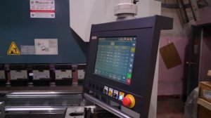 Берегите пальцы | Листогибочный пресс DURMA AD-R