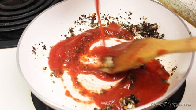 Indo - Italian pizza sauce by crazy4veggie.com смотреть онлайн