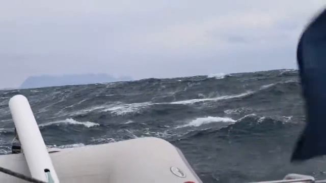 Miss Catana Sailing Olbia to Arbatax Sardinia Italy смотреть онлайн