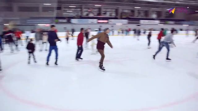 Ледовому дворцу спорта «Айсберг» — 5 лет смотреть онлайн