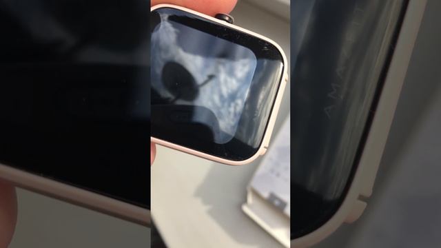 Пятна под стеклом экрана amazfit bip u pro смотреть онлайн