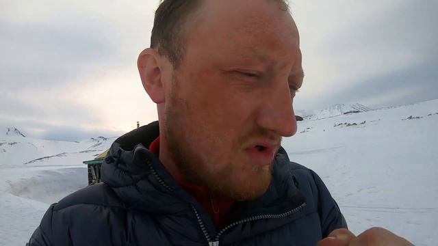 ВОСХОЖДЕНИЕ НА МУТНОВСКИЙ ВУЛКАН, ВСТРЕТИЛИ МЕДВЕДЯ В КРАТЕРЕ, ЗАВЕРШАЕМ ЛЫЖНЫЙ ПОХОД. #5 смотреть онлайн