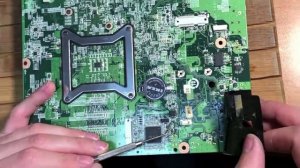 Моноблок не включается.