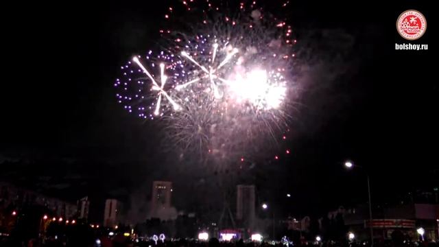 Фейерверк 2 в честь 400-летия Новокузнецка Площадь торжеств 6 июля 2018 г.