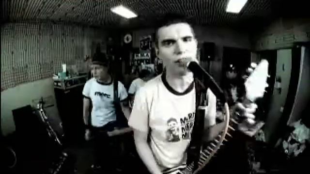 Noize MC - Behind The Closed Door смотреть онлайн