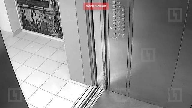 Нападение на девушку в лифте смотреть онлайн