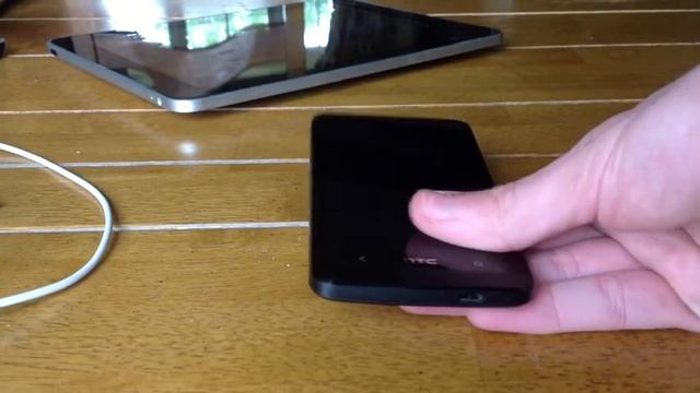 4-in-1 Charge and Sync Groovy Cable Review! смотреть онлайн