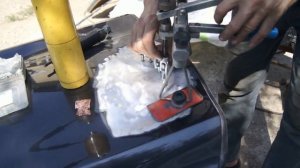 рихтовка алюминия двери BMW