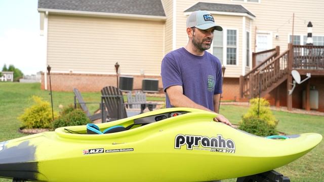 Pyranha Kayaks Ozone (Small) Review and On-Water Paddle смотреть онлайн