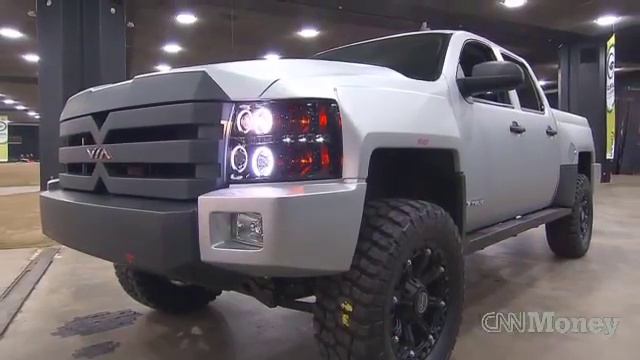 Via Motor's 800hp monster truck hybrid смотреть онлайн