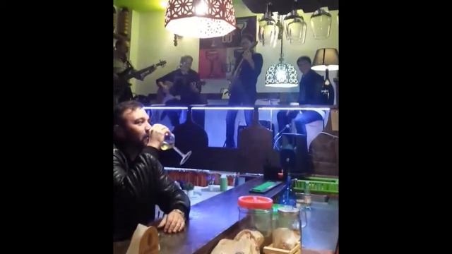 svergognati musicali i al ber bene di Anzio(villa claudia)17.11.2017 смотреть онлайн