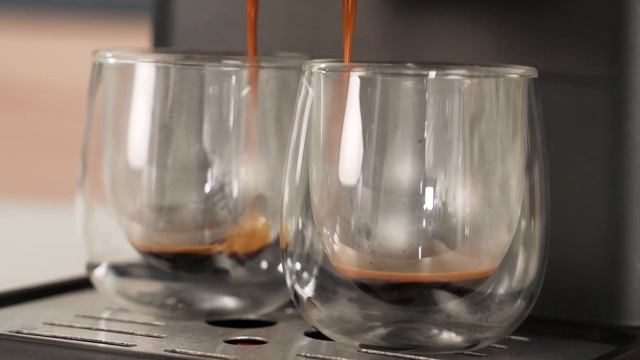 Cafetera Espresso Ufesa Monza смотреть онлайн