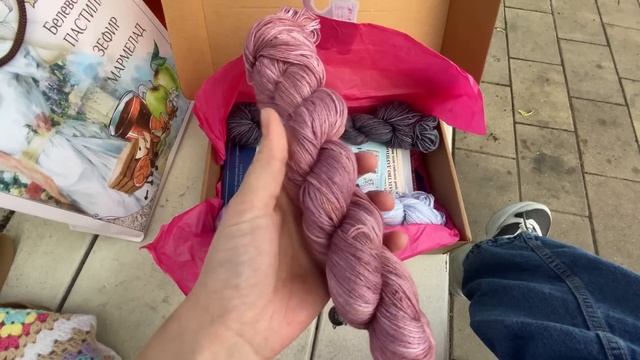 Закончила кардиган #joy_cardigan. Встреча с вязальщицами, распаковка подарков. смотреть онлайн