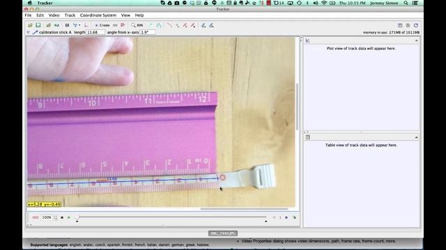 Taking Measurements from a Photo using Tracker (3D Universe) смотреть онлайн
