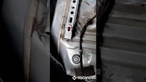 Nissan Note 2016г. Как снять заднее сиденье.