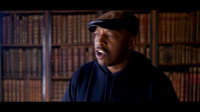 Denez, Oxmo Puccino & Aziliz Manrow - Waltz of Life (Clip officiel) смотреть онлайн