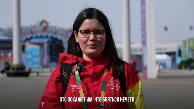 Элизабет из США рассказала о России. смотреть онлайн