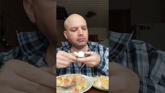 ОБЖОР рагу овощное и квашеная капуста/МУКБАНГ 8 марта смотреть онлайн