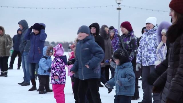 В «Городе Спутнике» для детей устроили новогоднее представление смотреть онлайн