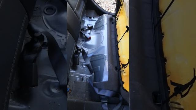 Как снять заднее сиденье Шевроле Кобальт смотреть онлайн