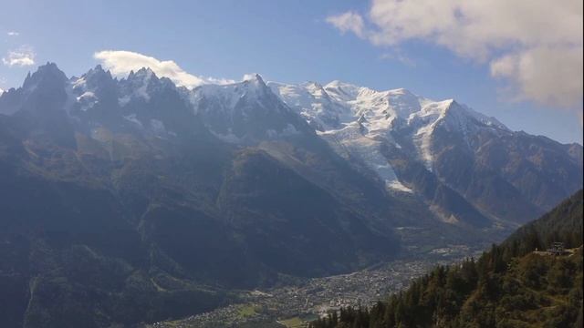 !! Иду я в горы и слушаю вальс Евгений Дога Граммофон смотреть онлайн