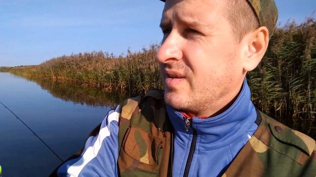 Поиск ЩУКИ, ОКУНЯ в сентябре на Усяжских торфяниках | Рыбалка в Беларуси 2020 | Fishing in Belarus смотреть онлайн